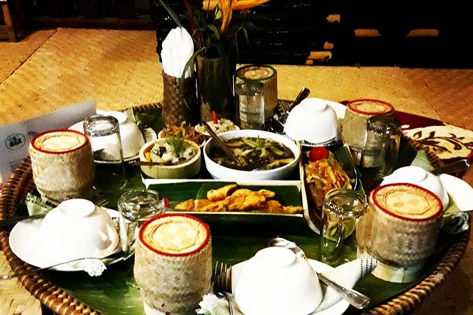 Evening Bamboo weaving & Cooking classes join-in - Weaving your own souvenir mat, strip by strip