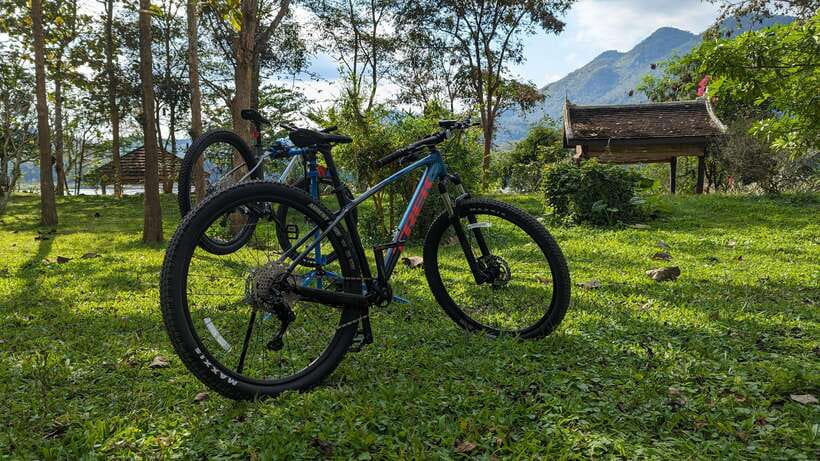From Luang Prabang: Guided Mountain Bike Tour with Lunch - Getting From Luang Prabang to Ban Xang Hai (Whiskey Village)