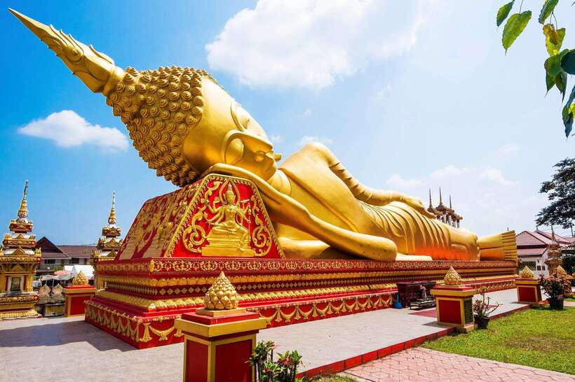 Half Day Exploring the Charms of Vientiane and hotel pickup - Patuxay Monument: Vientiane’s Arc de Triomphe Moment