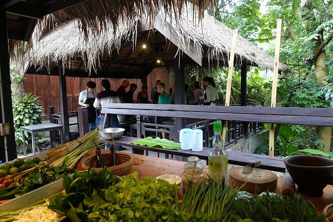 Laos Cooking Class in Luang Prabang - Phosy Market: learning Lao ingredients without the guesswork