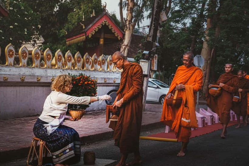 Luang Prabang: Almsgiving Ceremony Offering - Walking with monks: what you’ll do with the offering set