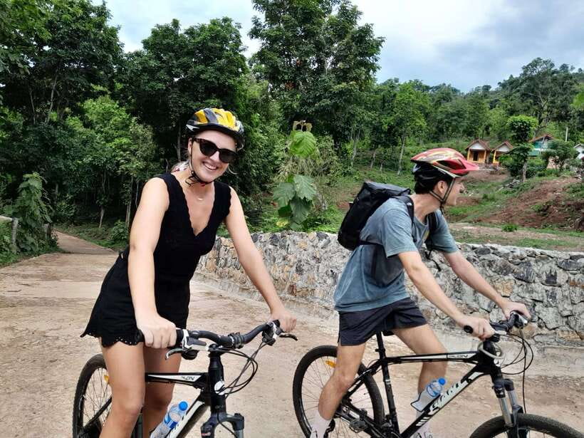 Luang Prabang: Pottery Workshop & Wat Chomphet cycling Tour - Your half-day route: ferry, temple views, and Ban Chan pottery