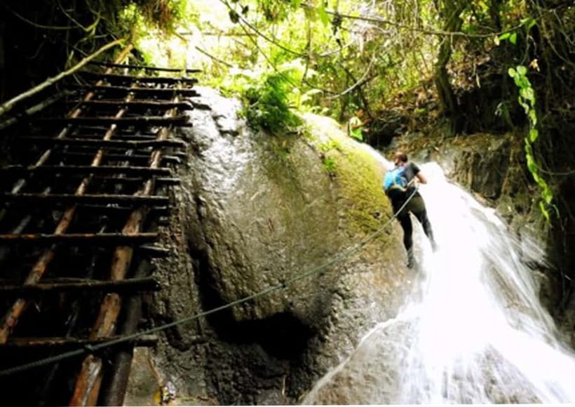 Nong Khiaw: 100 Waterfalls, Nam Ou & Khmu Village Day Tour - Key Things That Make This Tour Worth Your Time