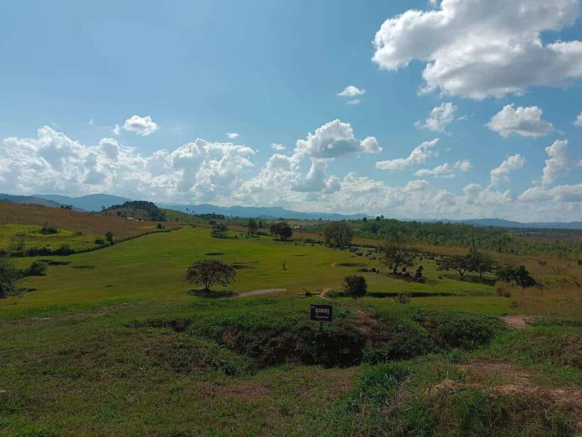 Plain of jars private tour - Lunch in Ban Nakho: fuel before the ruins