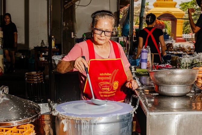 Prabang Plates Food Tour with 15+ Tastings - The Morning Flow: Start Point, Walking Pace, and Group Size