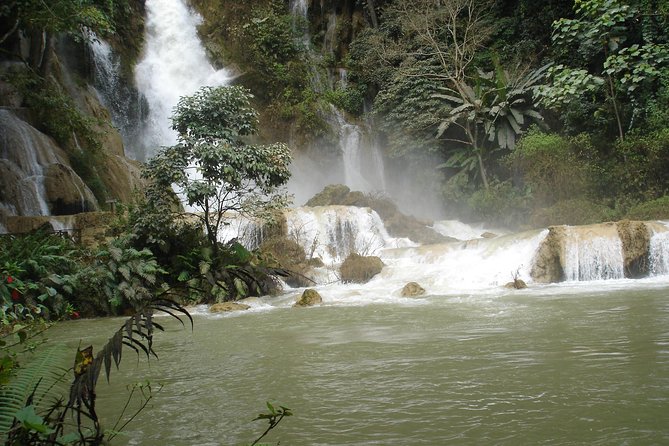 Private Tour Full-day Morning Market, Villages and Scenic Kuang Si Waterfall - The countryside drive: villages you pass before the falls