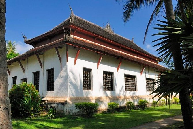 Small Group Half Day Luang Prabang city tour - Royal Palace Museum: Worth It, But Watch the Closure Day