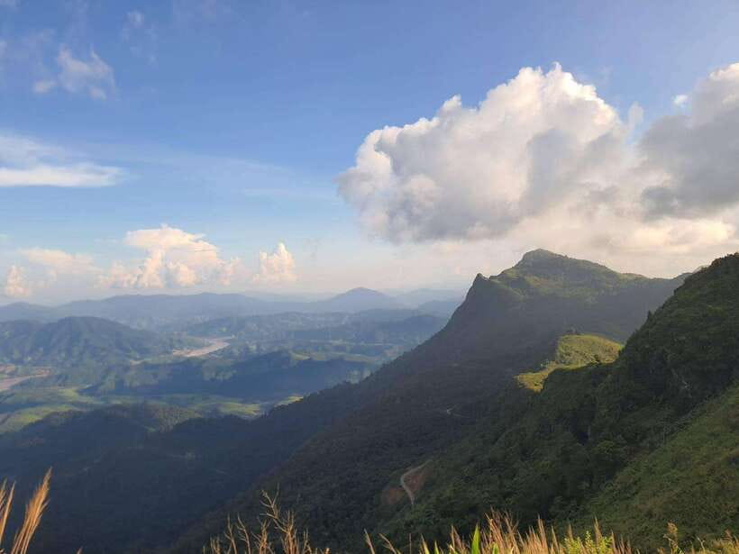 Transfer : wonder full Sunrise and landscape at Phu Chifa - Hotel pickup in Chiang Rai: convenience that actually saves your morning