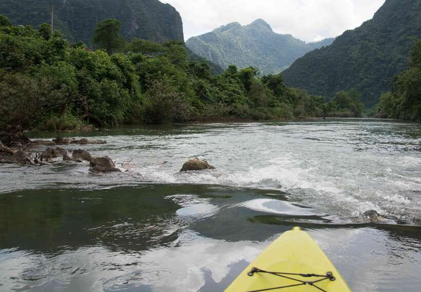 Vang Vieng: Nam Song River Kayak Tour - Before the first strokes: paddle basics and capsize safety