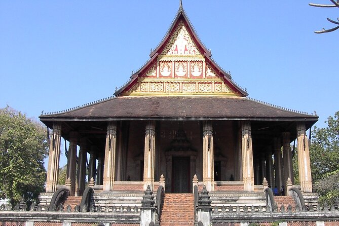 Vientiane City Day Tour and Buddha Park Visit with Lunch | Laos - Wat Si Saket’s Cloister of 8,000+ Buddhas
