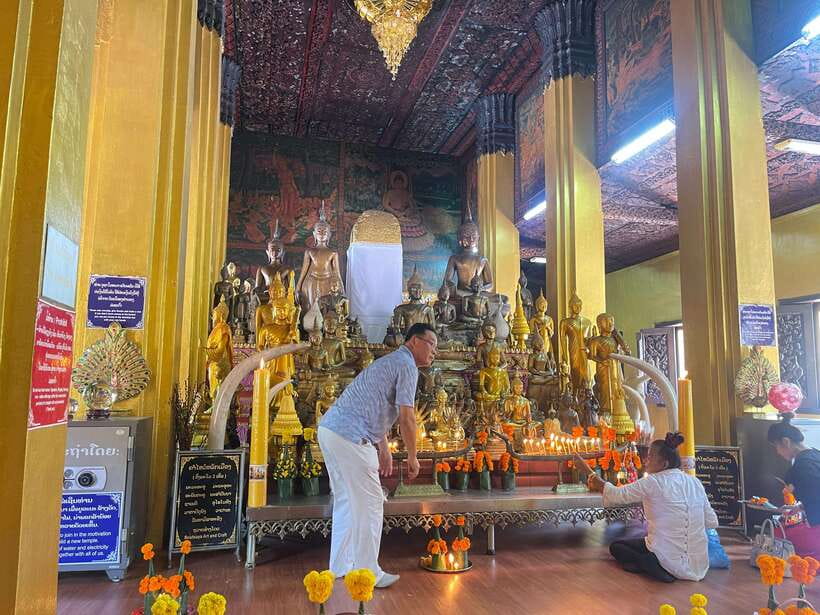 Vientiane classic Food tour ( Included Food ) - Wat Si Muang Temple: Where Food and Faith Connect